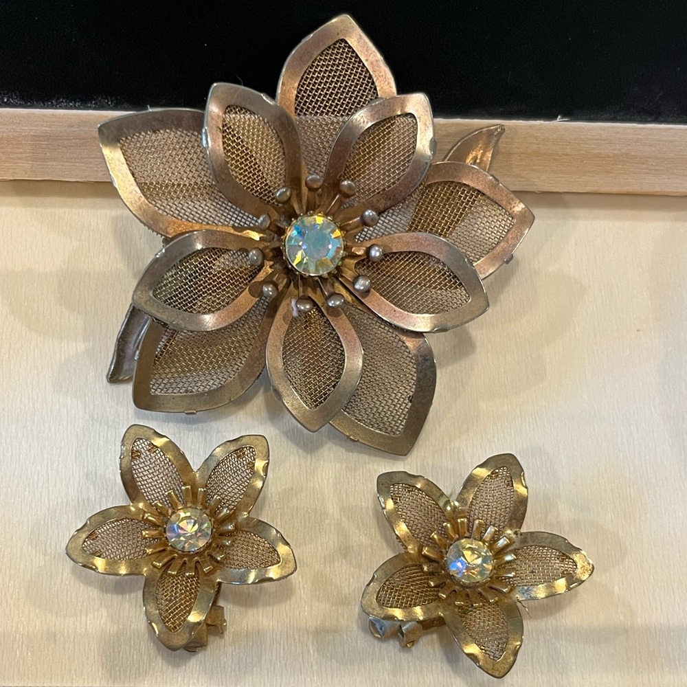 Vintage Gold Tone Rhinestone Brooch and Clip on Earring Set